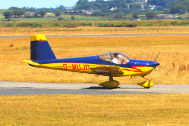 G-MUJD · Vans RV-12 · (EGCK)