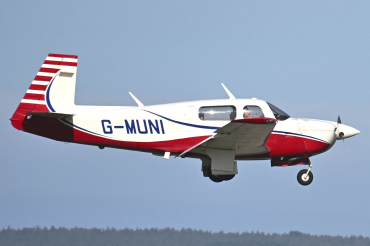 G-MUNI (24-3118) 1989 Mooney M20J-201