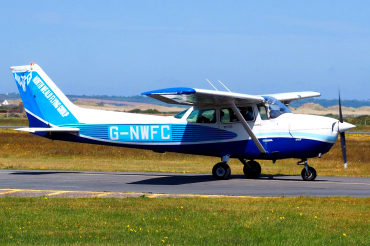 G-NWFC · Cessna 172P Skyhawk · (EGCK)