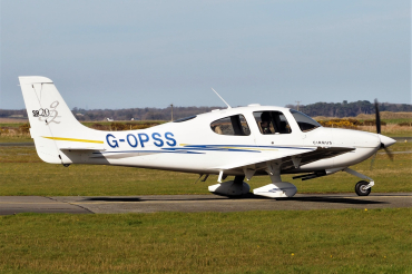 G-OPSS (1458) 2004 Cirrus SR20 G2