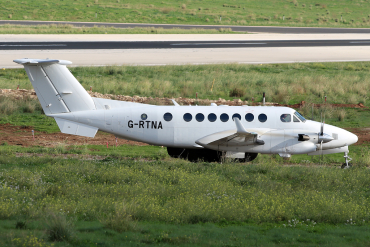 G-RTNA (FM-82) 2019 Beechcraft B300C King Air 350C