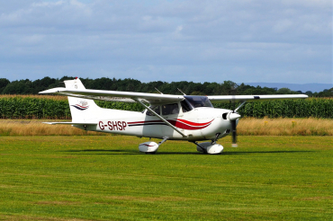 G-SHSP (172S8079) 1999 Cessna 172S
