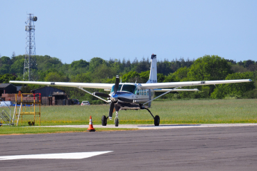 G-SVAN (B-0946) 2002 Cessna 208B Grand Caravan