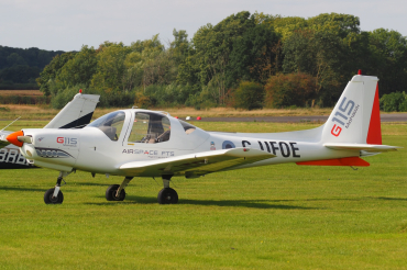 G-UFOE (8033) 1988 Grob G-115