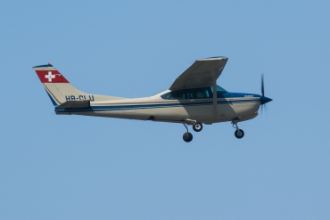 HB-CLU (R18201776) Cessna R182 Skylane