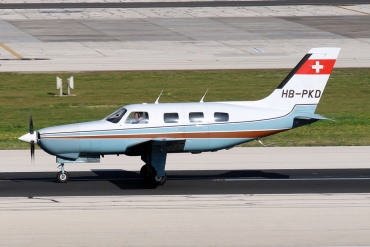 HB-PKD (46-8608028) 1986 Piper PA-46-310P Malibu