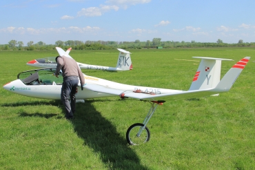 D-4215