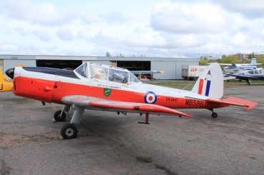 LN-DHC / WB586 1950 DeHavilland DHC-1 Chipmunk T.10