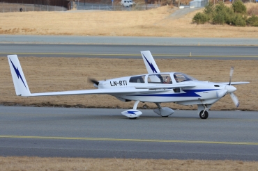 LN-RTI · Rutan 74 Defiant · (SVG / ENZV)