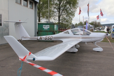 LN-GSD (36.817) Diamond HK-36TTC Super Dimona