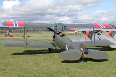 LN-BDM · De Havilland DH-82A Tiger Moth II · (ENKJ)