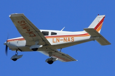 LN-NAS (28-7716055) Piper PA-28-161 Cherokee Warrior II
