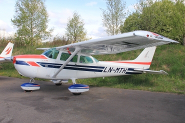 LN-MTH · Cessna 172N Skyhawk · (ENKJ)