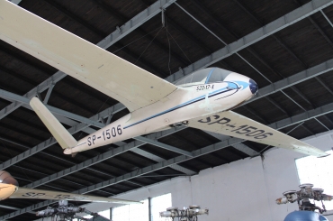SP-1506 · SZD-17x Jaskolka L · --