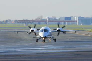 OY-TLP · Piaggio P-180 Avanti · (WAW / EPWA)