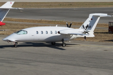 D-IGOB (1016) 1992 Piaggio P-180 Avanti
