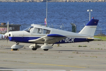 OY-BCK, (cn 28-22997), Piper PA-28-140 Cherokee