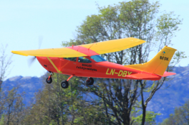 LN-DBY (182-60103) Cessna 182N Skylane