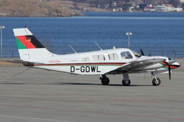 D-GDWL (34-48025) Piper PA-34-220T Seneca III
