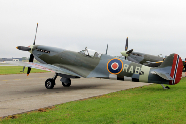 PV181 / RAB (CBAF.IX.3279) 1943 Supermarine 361 Spitfire HF.IX