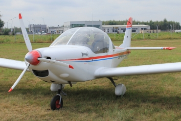 OM-M402 · KB-2 Jerzyk · (EPML)