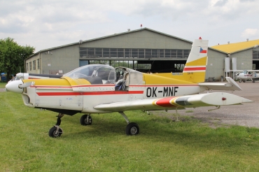 OK-MNF Zlin Z-142