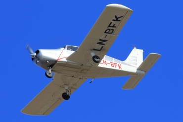 LN-BFK · Piper PA-28-140 Cherokee F · (SVG / ENZV)
