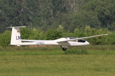 LY-MZL · SZD 38A Jantar Standard 1 · (EPST)