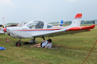 OM-M402 · KB-2 Jerzyk · EPRJ