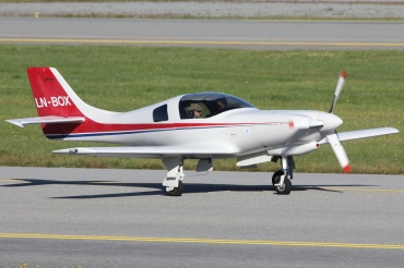 LN-BOX · Lancair 320 · (SVG / ENZV)
