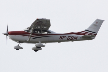 SP-GBM · Cessna 182T Skylane · (RZE / EPRZ)