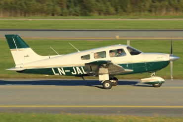 LN-JAL (2843046) Piper PA-28-181 Archer III