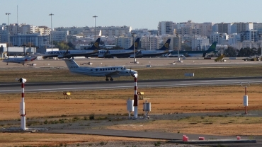 LN-AWD (FL-256) 1999 Beechcraft B300