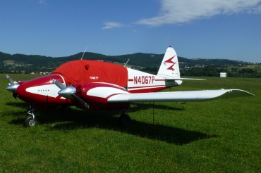 N4067P · Piper PA-23-160 Apache · (EPNL)