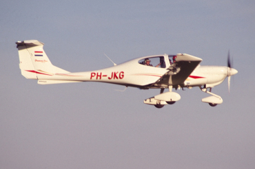 PH-JKG · Diamond DA-40 · (EGTH)