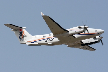 TC-KDR (FL-961) 2014 Beechcraft B300