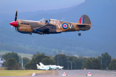 VH-KTY (19128) 1942 Curtiss P-40E Kittyhawk 1A