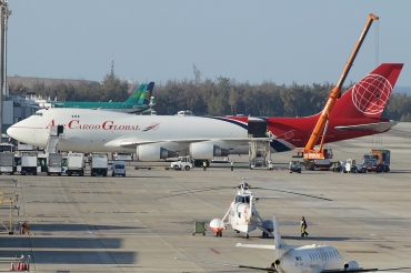 OM-ACA (34016) 2005 Boeing 747-481F