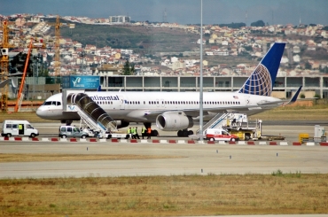 N17126 (027566) Boeing 757-224