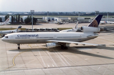N392EA (47867) McDonnell Douglas DC-10-30