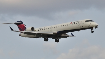 N655CA (10134) Bombardier CRJ-701