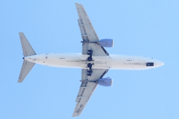 SX-TZE (cn 27632) Boeing 737-48E