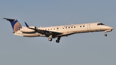 N11137 · Embraer ERJ-145XR · (YUL / CYUL)