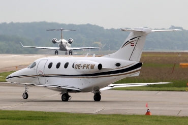 OE-FKW (RB-77) 2003 Raytheon 390 Premier I