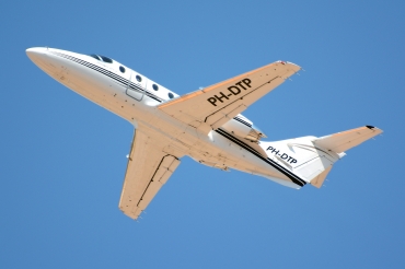 PH-DTP (RK-313) 2001 Raytheon 400A Beechjet