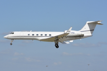 VH-CRQ · Gulfstream Aerospace G-V · (LIS / LPPT)