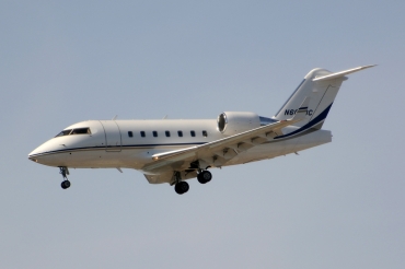 N604BC · Bombardier CL-600-2B16 Challenger 604 · (IBZ / LEIB)