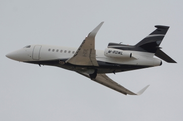 M-ROWL · Dassault Falcon 900EX · (FAO / LPFR)