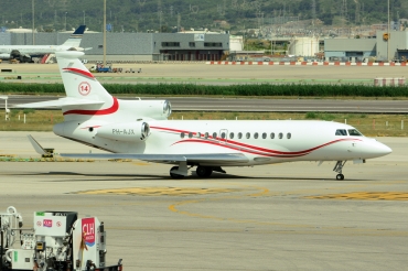 PH-AJX (102) 2009 Dassault Falcon 7X