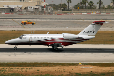 C-GSLW (9524) 2012 Bombardier BD-700-1A10 Global 6000